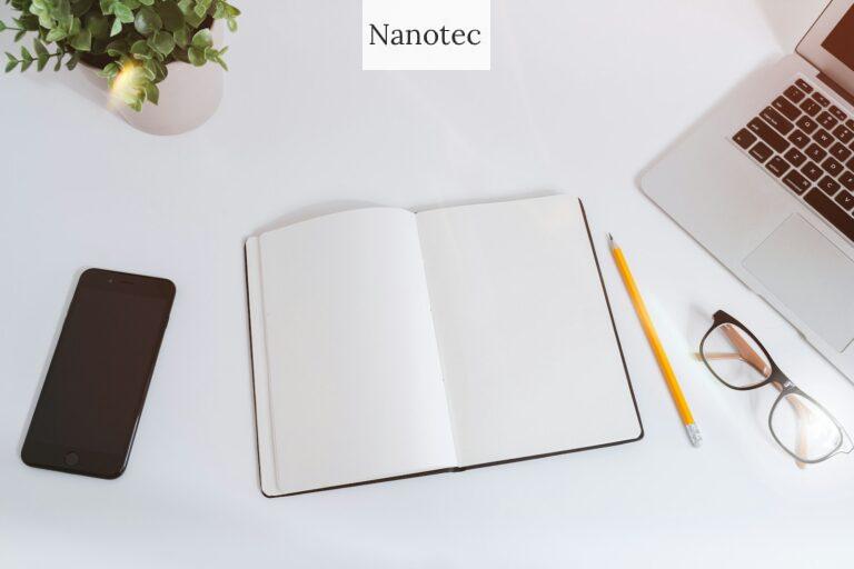 Carrera de periodismo y máster de marketing